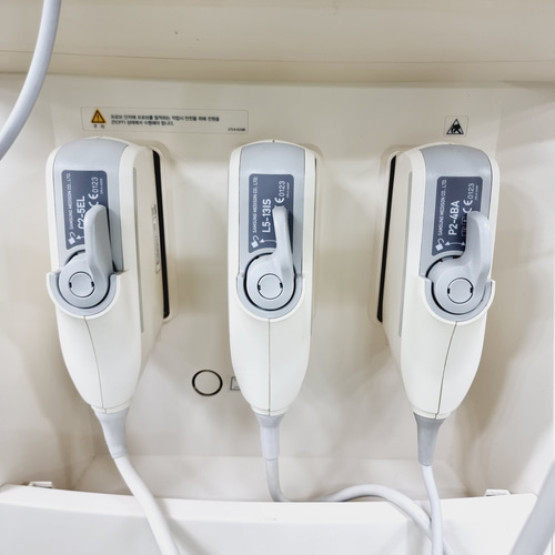 메디슨 Accuvix V10 초음파장비중고의료기